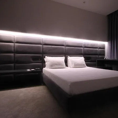 Albes Hotel