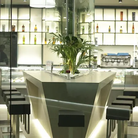 Albes Hotel