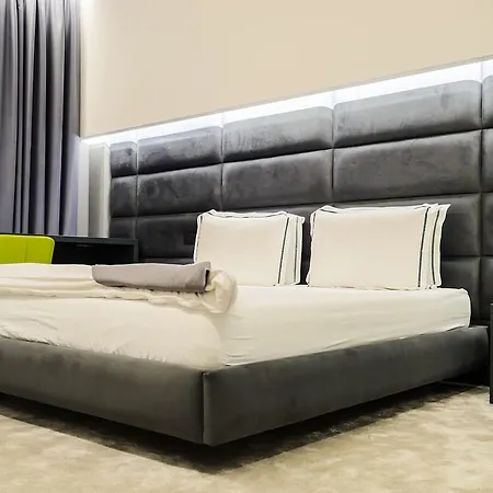 Albes Hotel 4*